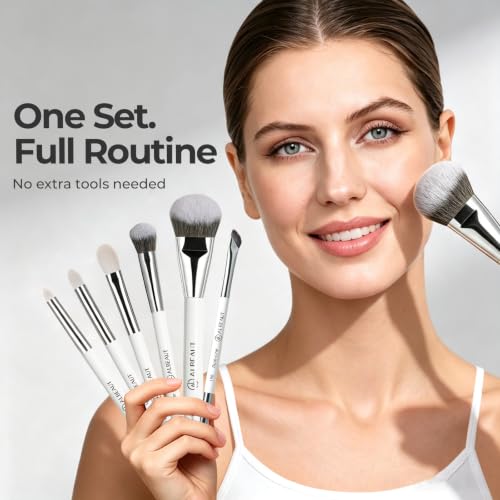 7-Piece Makeup Brush Set with Travel Bag for Face & Eyeshadow - Professional Quality