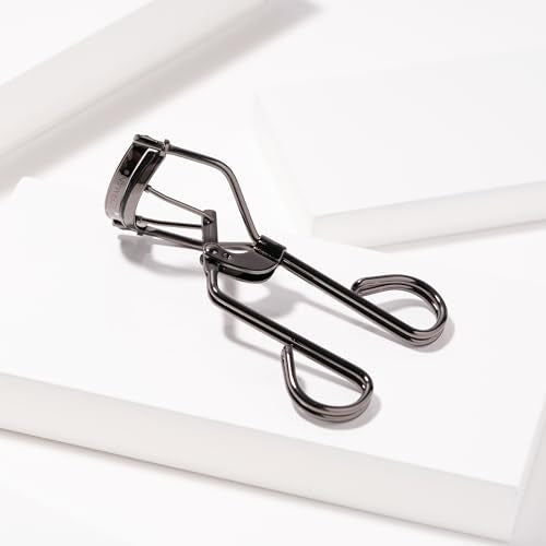 Tweezerman Pro Master Lash Curler for Almond Eyes Black - Ergonomic Design