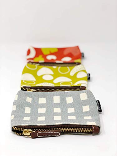 Maika Recycled Canvas Travel Pouch Flores Small - Eco-Friendly Organizer