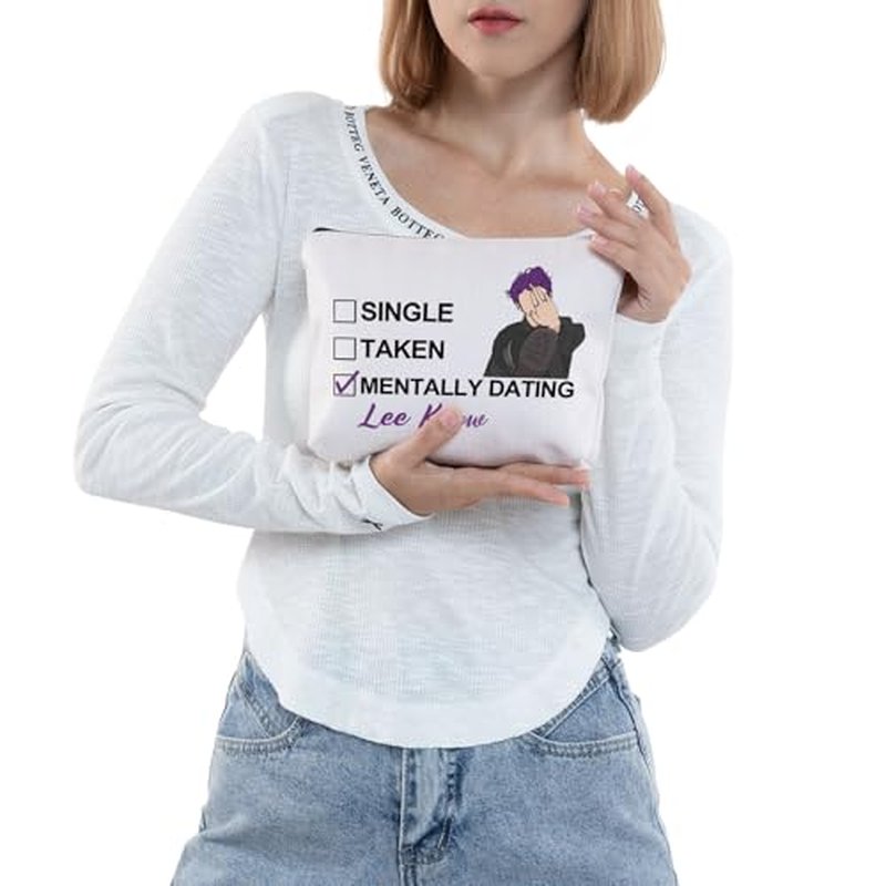 JNIAP Stay Lee Makeup Bag Lee Leebit Gifts Single Taken Mentally Dating With Lee Gifts Stay Member Gifts (WITH LEE mb)