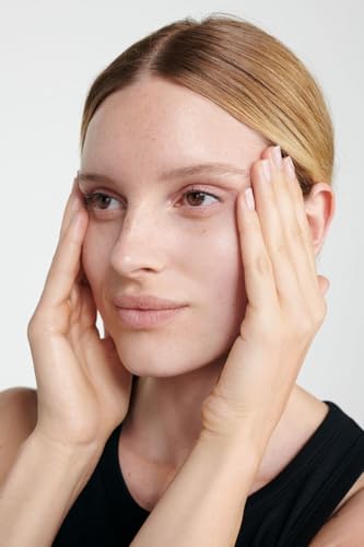 Soothing Day Lotion for Sensitive Skin - Calms Redness & Supports Complexion