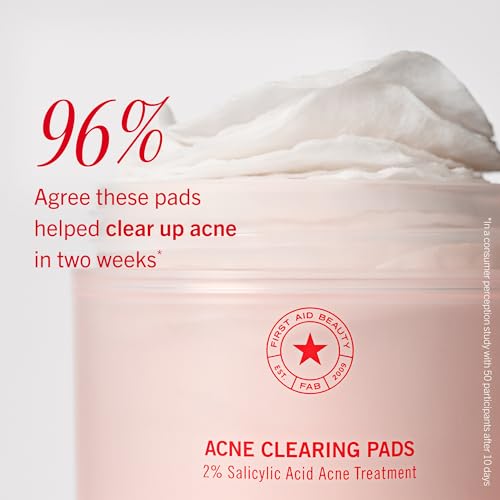 First Aid Beauty Acne Treatment Pads 2% Salicylic Acid - 28 Count