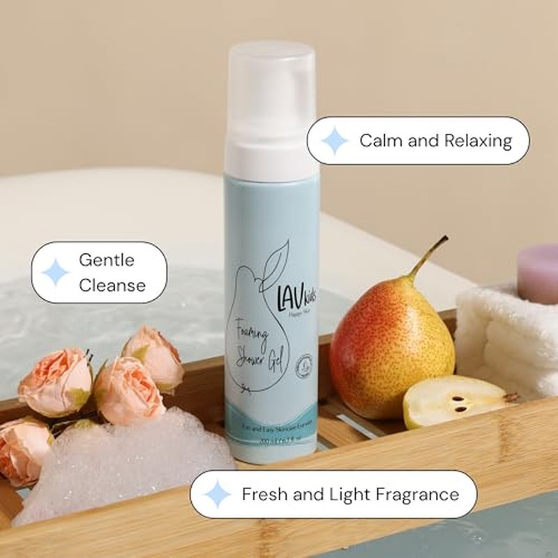 Body Care Set, Foaming Body Wash and Delicate Body Lotion, Natural Pear and Chamomile, 150ml