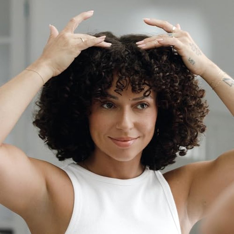 Kristin Ess Anytime Anywhere Scalp + Hair Milk Oil, Hydrating for Damaged Hair, infused with Coconut Oil and Jojoba Oil, Castor Oil for Hair Growth