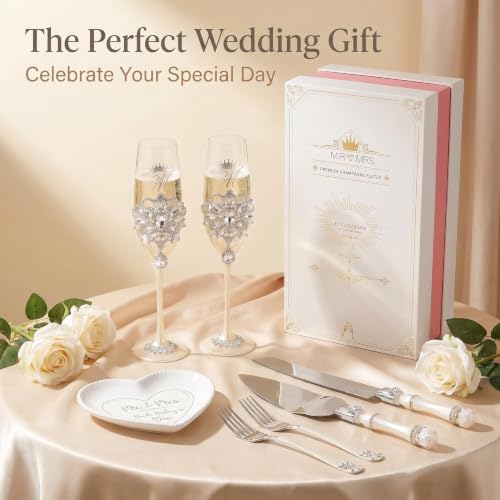 Wedding Cake Cutting Set with Crystal Champagne Flutes - Silver Variation