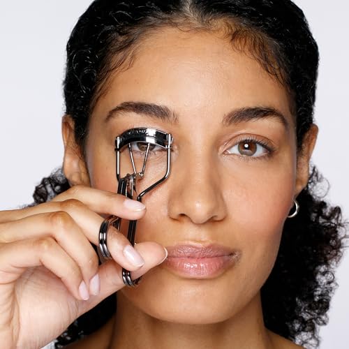 Tweezerman Pro Master Lash Curler for Almond Eyes Black - Ergonomic Design