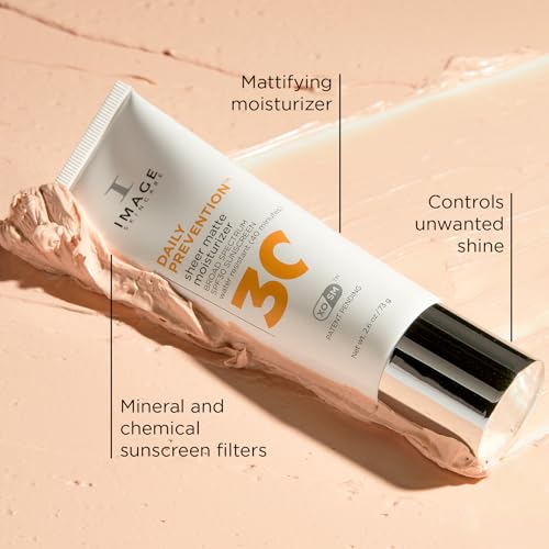 IMAGE Skincare DAILY PREVENTION Sheer Matte Moisturizer, SPF 30 Broad Spectrum Sunscreen for Shine Control