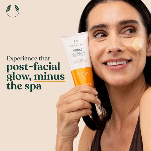 Vitamin C Glow Boosting Microdermabrasion for Bright, Smooth Skin 100ml