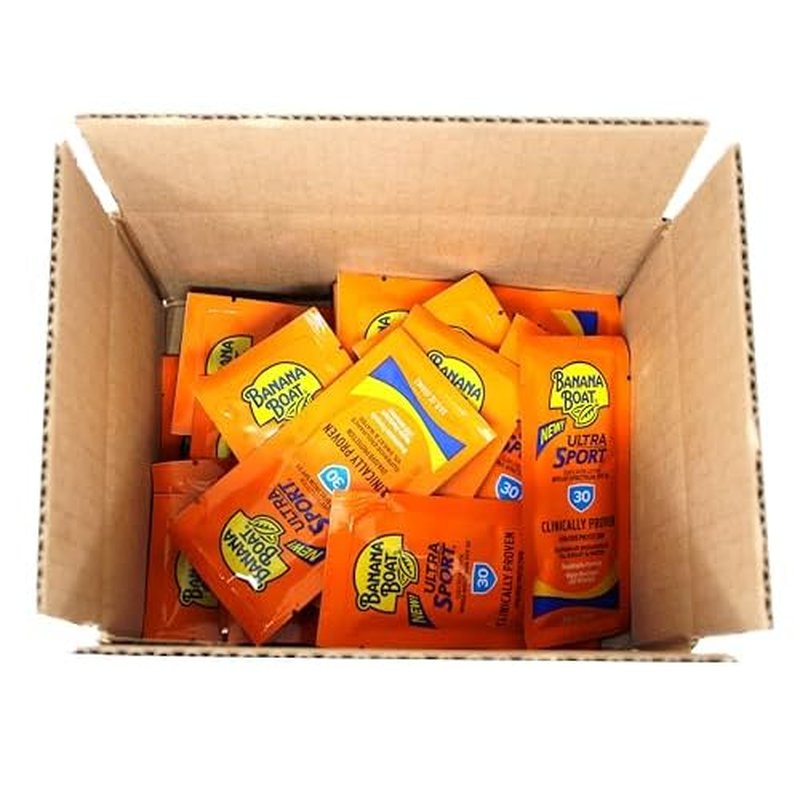 Banana Boat Ultra Sport Sunscreen Lotion Packets, Broad Spectrum SPF 30, Water & Sweat Resistant, 0.4 fl oz (Pack of 24)