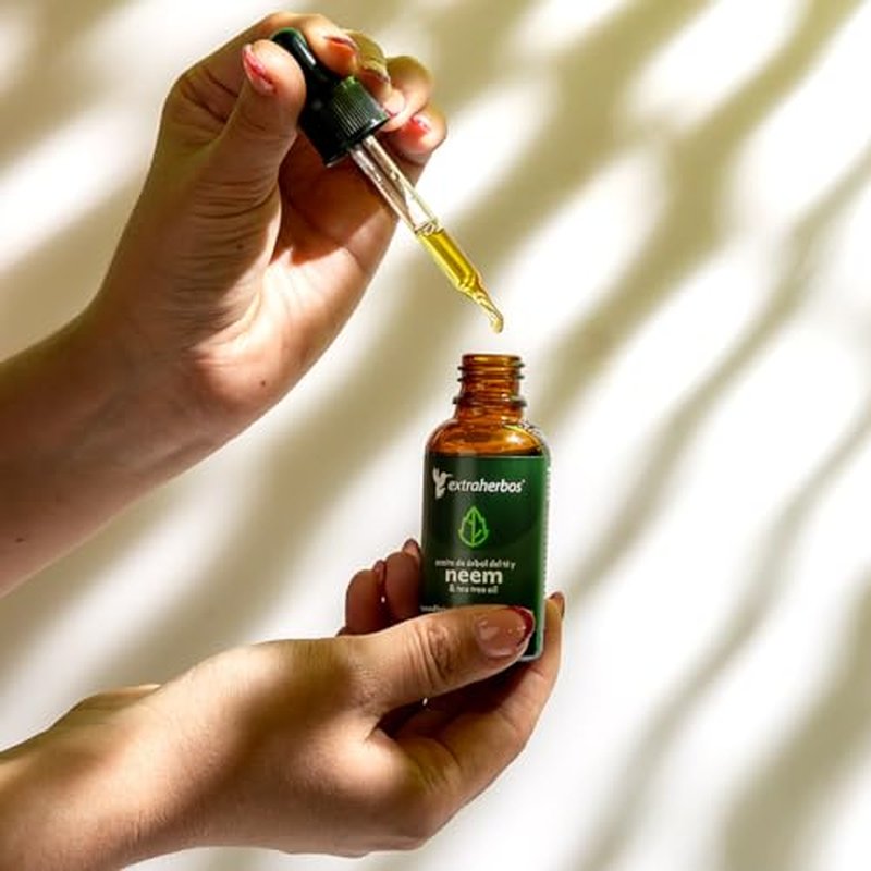Extraherbos Neem Oil with Tea Tree - Pure Cold-Pressed Anti-Acne Face Oil - Natural Moisturizer for Dry Skin, Blemishes & Scars - Mexican Farm-Grown Skincare - 1 fl oz (30ml)
