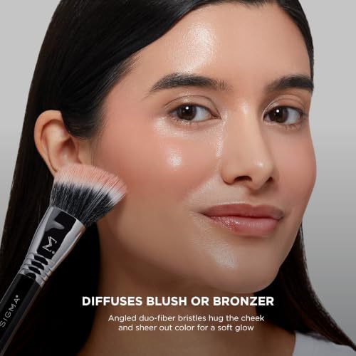 Air Contour & Blush Makeup Brush - Soft Angled Bronzer Brush for Face