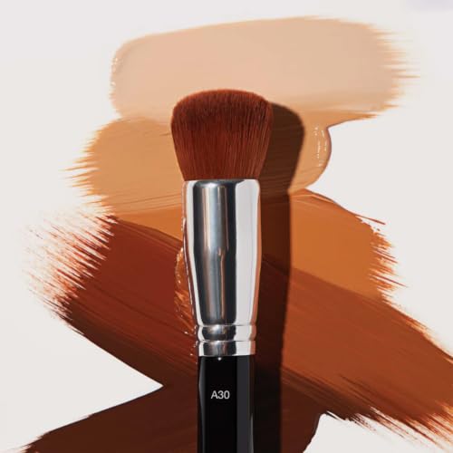Pro Domed Kabuki Brush A30 - Synthetic Multi-Use Foundation & Blending Brush