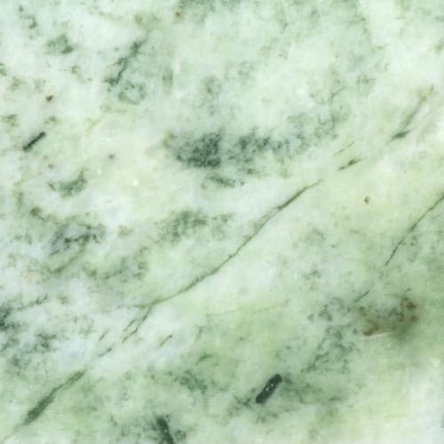 LUMITY Jade Roller. Luxurious Jade Roller - a skincare essential. Designed to aid lymphatic drainage, reduce puffiness and release tension in facial muscles