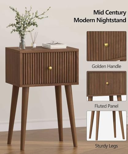 Small Walnut Nightstand Set of 2 with Fluted Drawers and Wood Legs