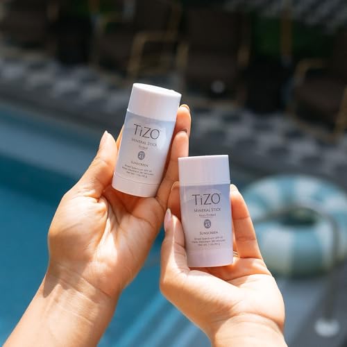 Mineral Sunscreen Stick SPF 45 Water Resistant Broad Spectrum UVA/UVB for All Skin Types