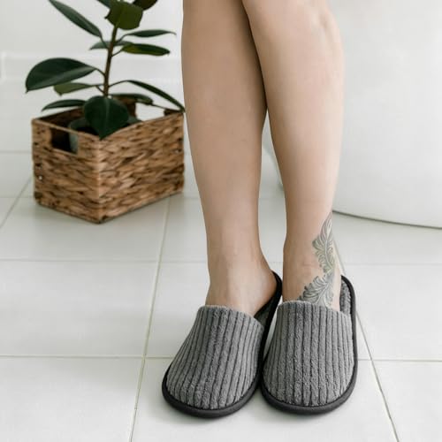 20 Pairs Non-Slip Disposable Slippers for Guests - White & Gray, Big Kid, Bulk Hotel & Spa Slippers with Pouch