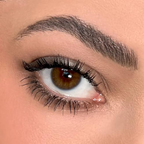 Volumizing Black Mascara with Cone-Shaped Brush for Full Lashes