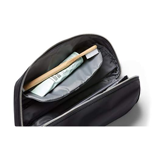 Bellroy Toiletry Kit Plus ? (Toiletries pouch, bag)