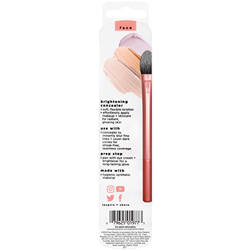 Real Techniques Brightening Concealer Makeup Brush, Viral Kitten Paw Brush Conceals Under Eyes, & Imperfections, Cover Dark Circles, For Brightener & Concealer, RT 242 Brush, Cruelty-Free, 1 Count