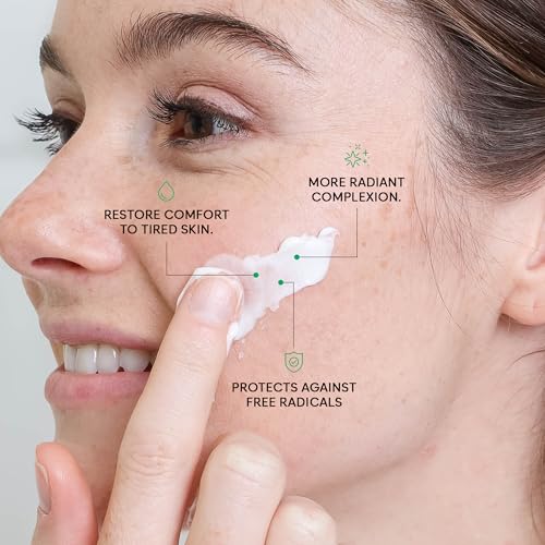 Hydrating Anti-Aging Facial Moisturizer with Aloe Vera & Coconut Oil