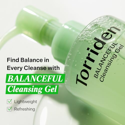 Torriden Balanceful Low pH Facial Cleanser with Centella 200ml – Gentle, Hydrating Skin Wash