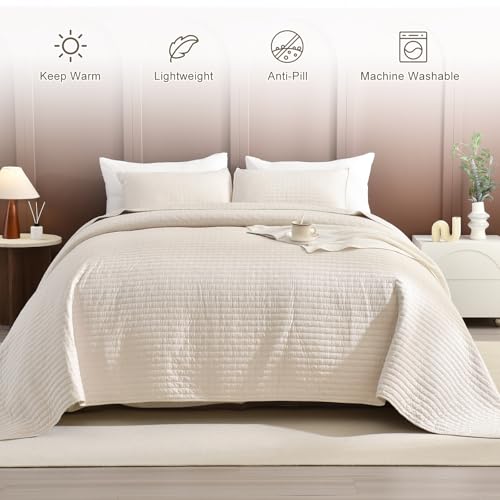 Wheat Oversized King Quilt Set - 120x120in California King Bedspread with Pillow Shams - Lightweight All-Season Bedding, 3 Piece