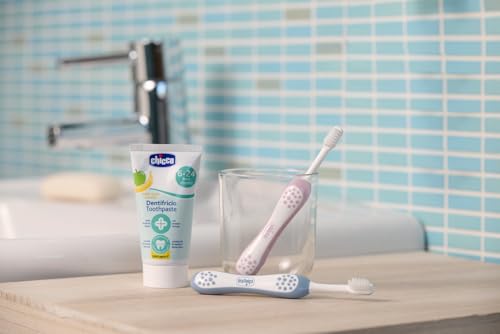 Chicco Indigo Blue Baby Toothbrush for 6-36 Months, 1 Pack, Blue