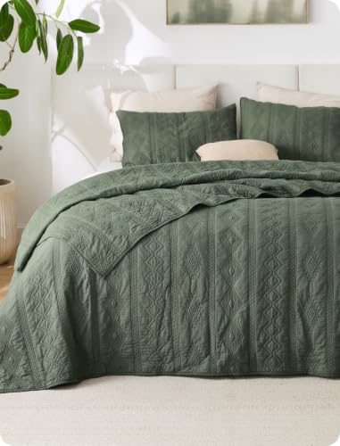 Bedsure PureWoven 100% Cotton Quilt Set Queen Olive Green - Tribal Geometry
