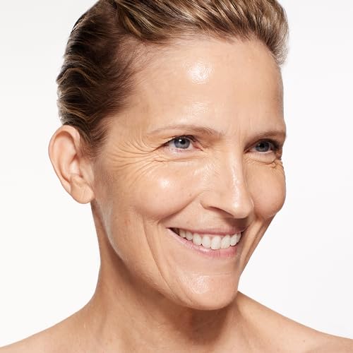 Shiseido RevitalEssence Skin Glow Foundation SPF 30, 320 Pine - Buildable, Medium Coverage - 24-HR Hydration & 12-HR Wear - Transfer, Crease & Fade Resistant - Non-Comedogenic - All Skin Types