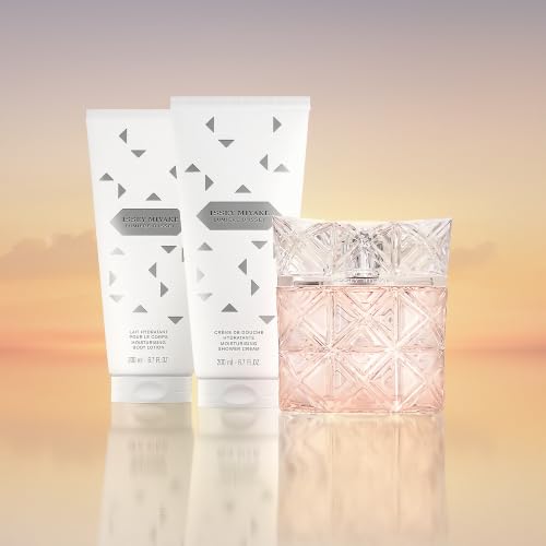 Moisturizing Body Lotion with Floral Amber Scent - Issey Miyake Lumiere d'Issey