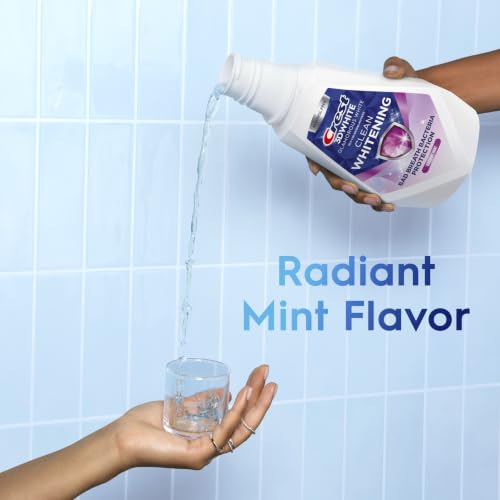 Crest 3D White Mouthwash, Alcohol-Free Radiant Mint, 946 mL (32 oz) Triple Pack
