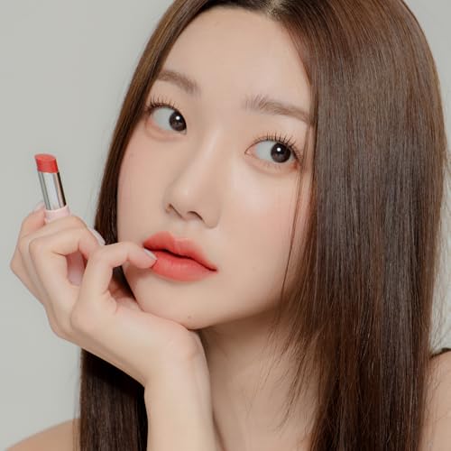 YNM Cream Matte Lipstick, Pigmented Long Lasting Velvet Finish, Creamy Soft Texture, Full Coverage, Lightweight, Moisturizing, Hydrating Lipstick for Women, FLAME RED, 0.19 Fl Oz