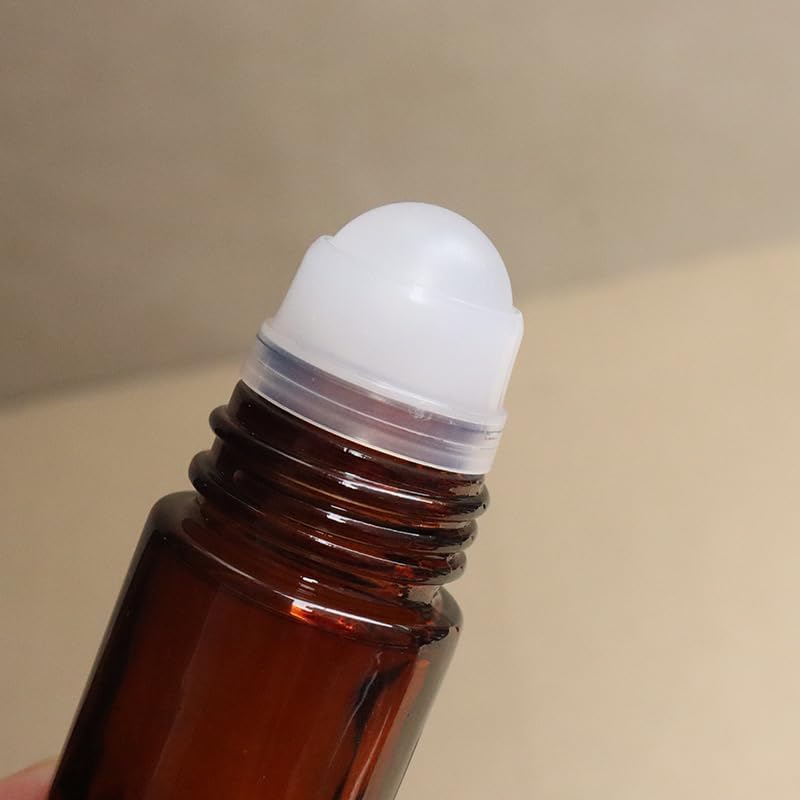 Qintreesify 2Pcs Brown Glass Essential Oil Roller Bottles Refillable Roll on Bottles Empty Deodorant Bottle Containers Rollerball Beauty Personal Care Fragrance Cosmetics Tools (50ML)