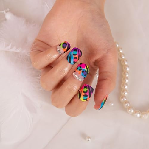 Lovful Illusion Press-On Nails - H123-L Square Short 0.8in, Reusable with Crystals