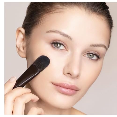 Trish McEvoy Brush 75 Foundation Brush