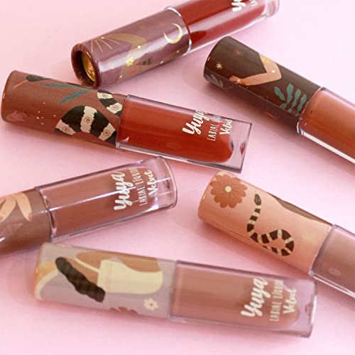 Cruelty-Free Long-Lasting Lipstick with Velvet Finish & Unique Cap Design