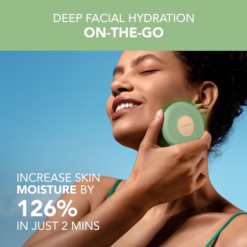 FOREO UFO 3 go Travel-friendly Face Mask Skincare Device - Face Moisturiser - Anti-Aging - Red Light - Warming - Facial Massage - Compact - App-connected - Pistachio