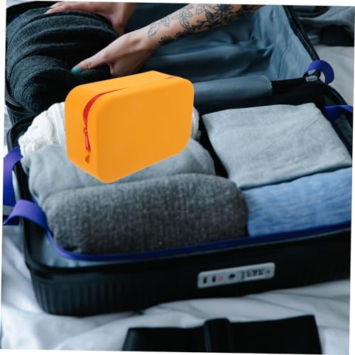 Large Capacity Silicone Makeup Bag for Travel Home Use Portable Toiletry Organizer with Zipper for Makeup Brushes and Toiletries