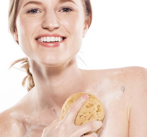 Pink Moon Body Wash with Aloe & Green Tea - Sensitive Skin Friendly