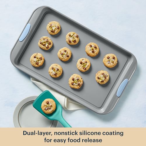 Pyrex 8-Piece Metal Bakeware Set with Silicone Handles - Cerulean, Heatsafe