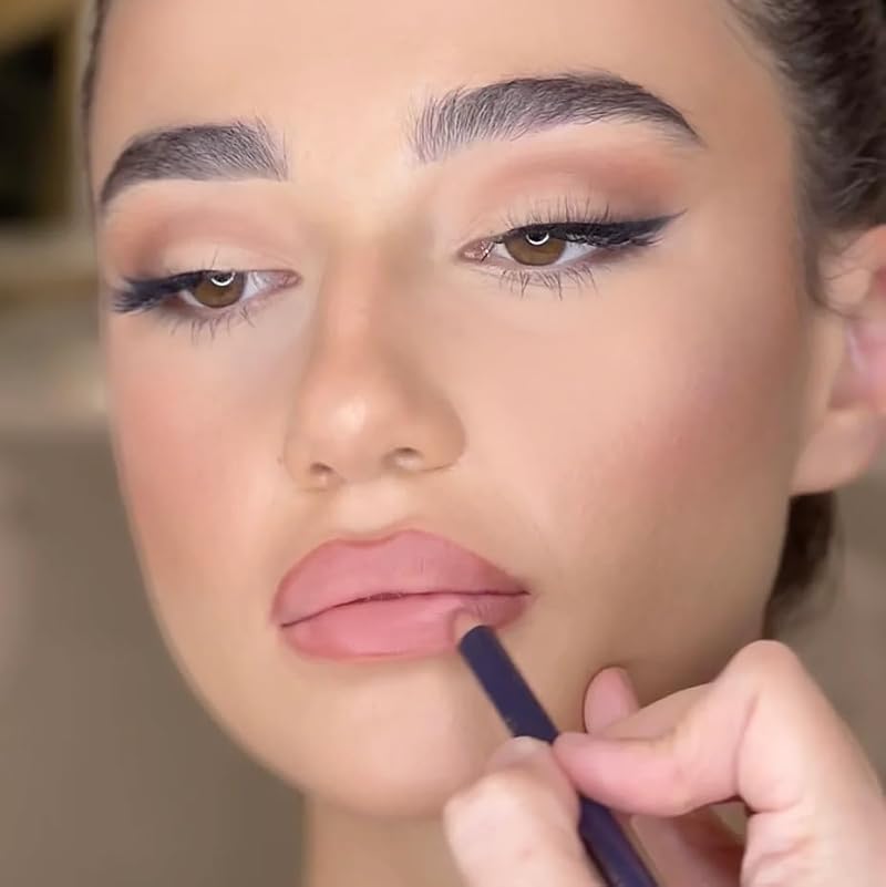 Lip Liner Pencil - Minimal Pinky Nude, Long-Wearing Water-Resistant with Brush