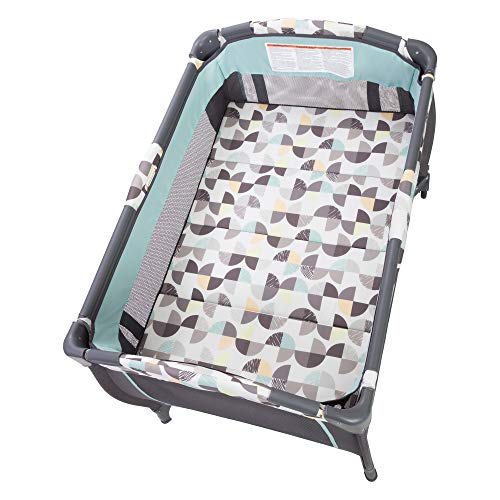 Baby Trend Trend-E Nursery Center Playard & Bassinet - Doodle Dots Variation