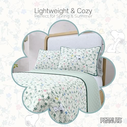 Franco Peanuts Snoopy Floral Full/Queen Microfiber Quilt Set with 2 Shams - All-Season Lightweight Bedding