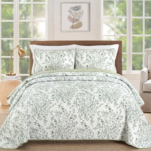 California King Quilt Set - Sage Green Botanical Lightweight Bedspread with Pillowcases - Reversible, 3 Pieces