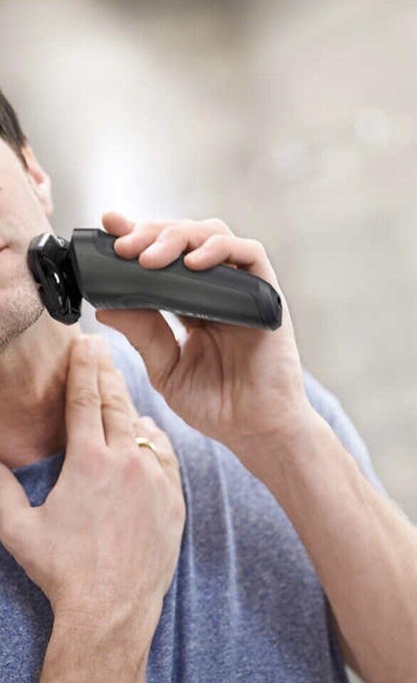 Philips Norelco Series 6000 Shaver with SenseIQ Technology, Self-Sharpening Blades