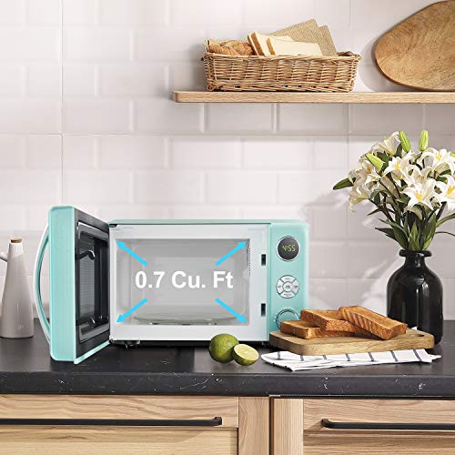 Galanz Retro Microwave Oven 0.7 Cu Ft, 700W, Surf Green, Child Lock