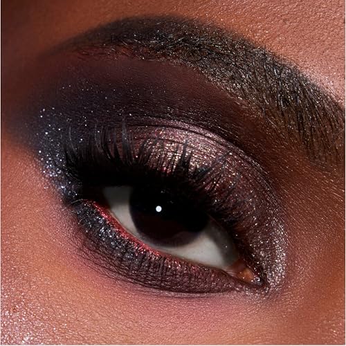 Eyeshadow Palette - 15 Matte Metallic & Glitter Shades for Bold Looks