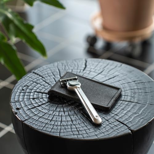 GALLINE Carbon Blade Saver Pad (Black Manner Upgrade Version) ? Extends Razor Life up to 12x, Compatible with Gillette Multi-Blade Razors, Made in Korea.