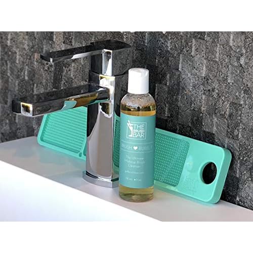 Mat Makeup Brush Cleaner - Exfoliating Pad for Deep Cleaning Foundations Brushes