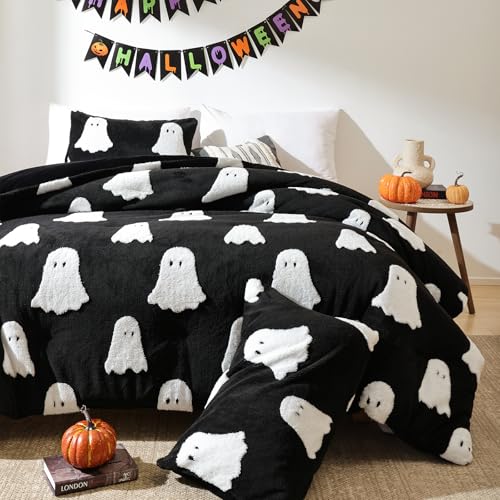 Smoofy Black Ghost Halloween King Comforter Set - 3 Pieces, Cozy Fleece Bedding